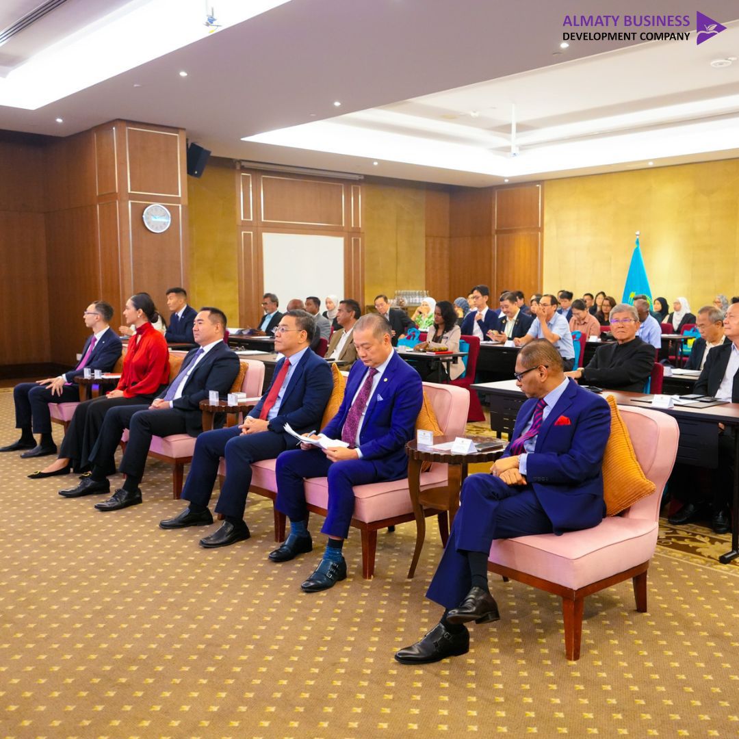 В столице малазийского штата Пенанг прошел бизнес-форум «Казахстан: Сердце Евразии», организованный Почетным консульством РК в Пенанге при поддержке Посольства РК в Малайзии