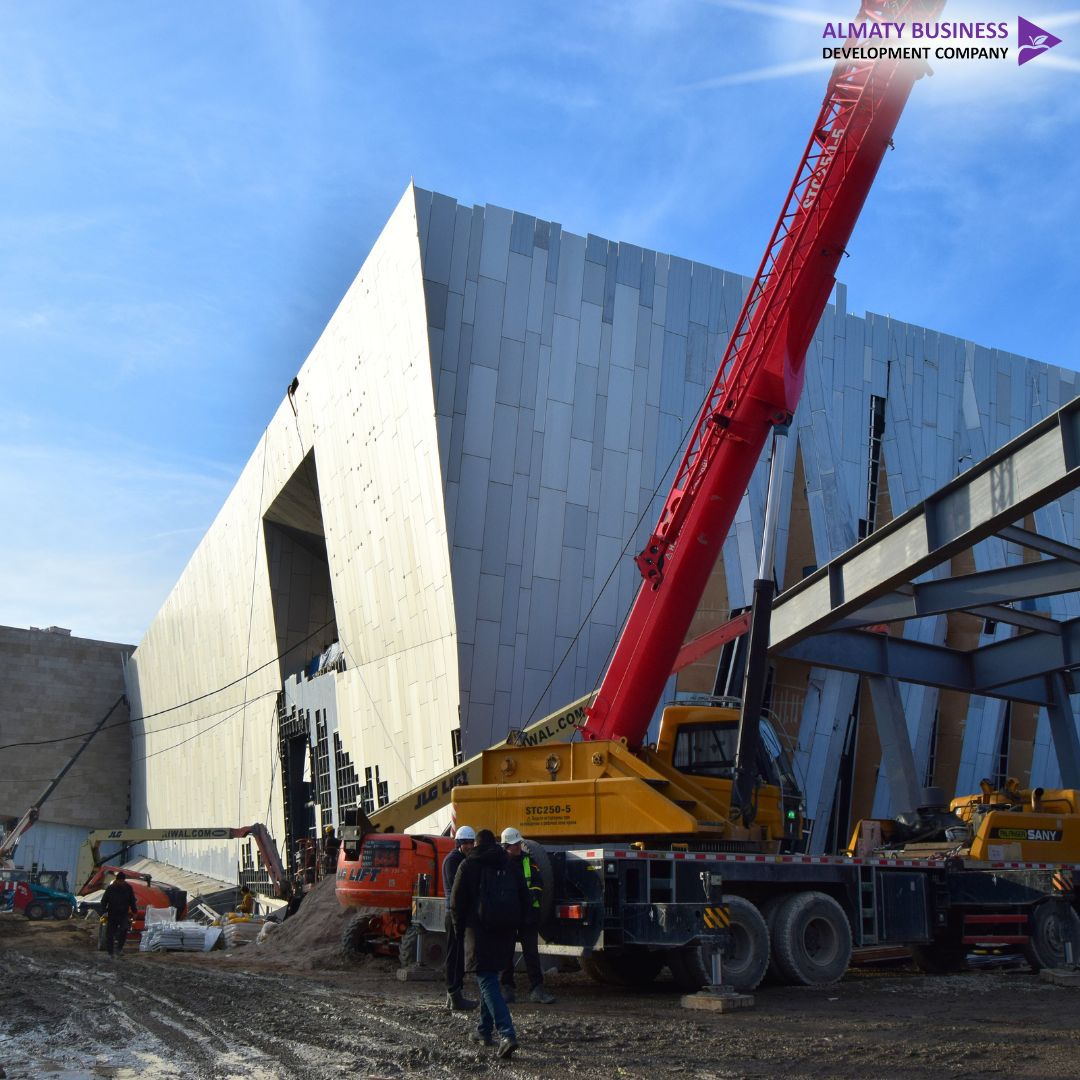 Председатель правления Almaty Business Development Company и Руководитель представительства АО «Kazakh Invest» в г. Алматы провели встречу с Руководителем проекта Музея современного искусства «Almaty Museum of Arts»